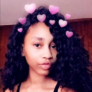 Meet your Posher, Alexandria